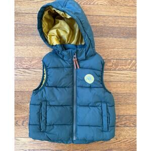 H&M Boys' Green Puffer Vest Size 3-4